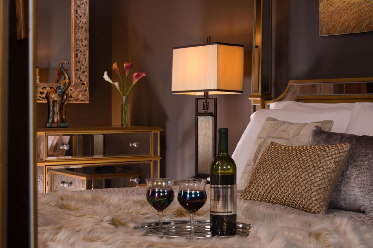 Gothic Eves Inn And Spa Bed And Breakfast Trumansburg Exteriér fotografie