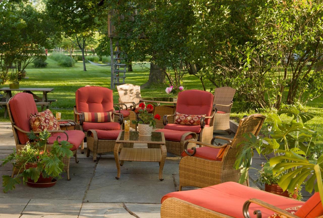 Gothic Eves Inn And Spa Bed And Breakfast Trumansburg Exteriér fotografie